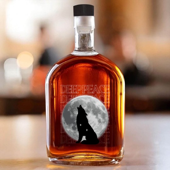 Wolf Howling at Full Moon Design Whiskey Bottles