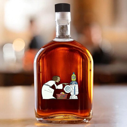 Funny Star Wars r2d2 and Leia comic Whiskey Bottles