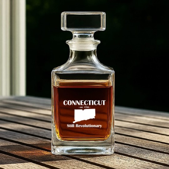connecticut est 1788 Still Revolutionary Whiskey Decanters