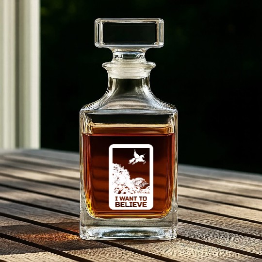Unicorn "I Want To Believe" UAP Outfit Alien Ufo Whiskey Decanters