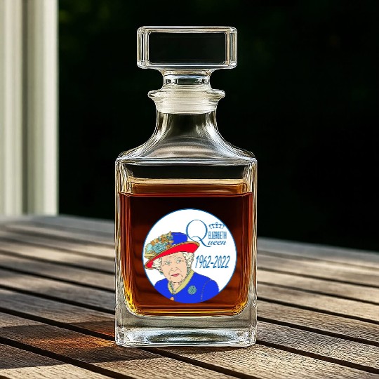 Queen Elizabeth II - rip Queen Elizabeth II - rest Whiskey Decanters
