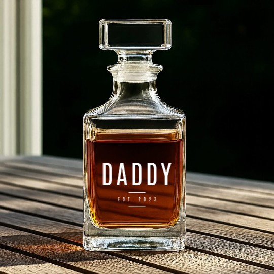 Mens Daddy Est. 2023 Promoted To Dad Father's Day Whiskey Decanters