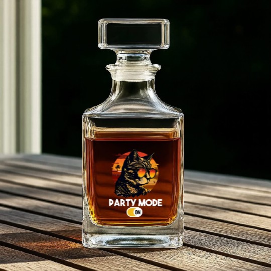 Retro Cat Vintage Sunset 80s 90s Sunglasses Whiskey Decanters