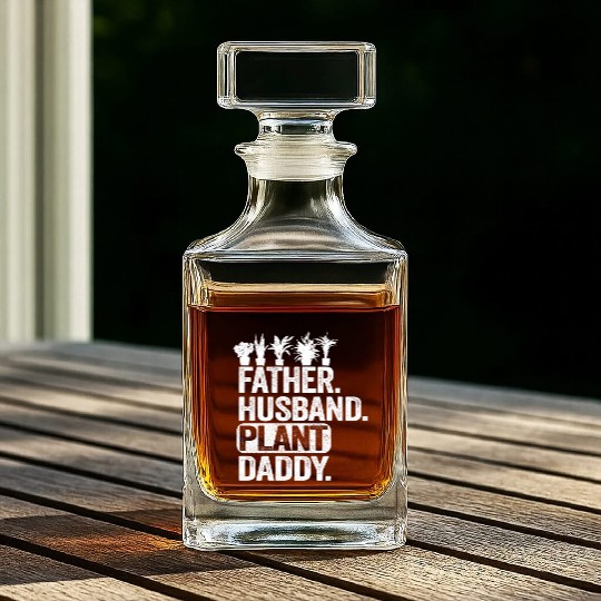 Landscaper Gardener Dad Father Husband Plant Daddy Whiskey Decanters