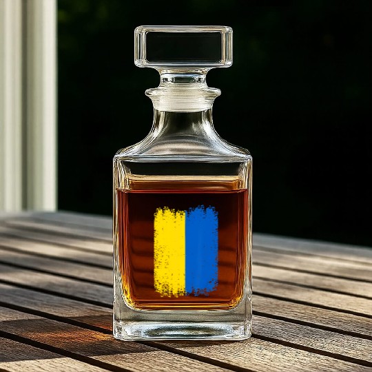 Ukraine Ukrainian National Flag Patriotic Whiskey Decanters