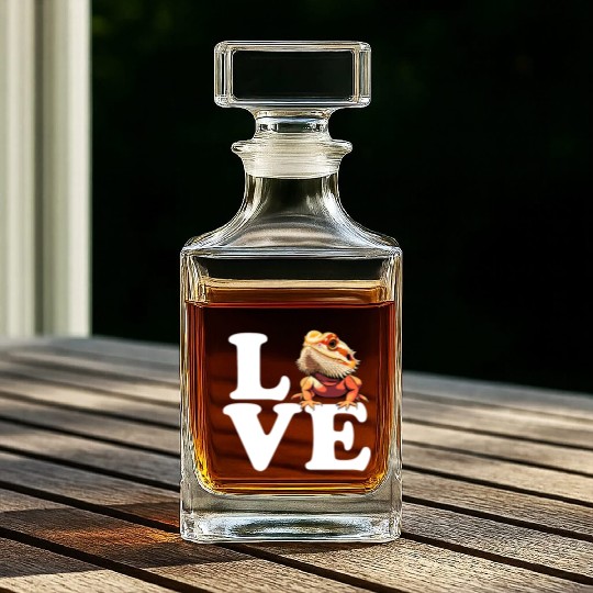 I love bearded dragon, reptile bearded Whiskey Decanters