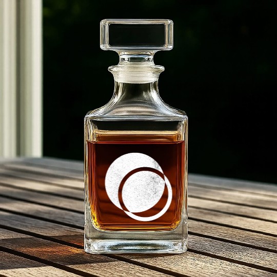 Minimalist Overlapping Circles Graphic Whiskey Decanters – R