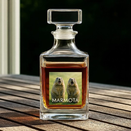 Double Screaming Marmots – Echo of Surprise Whiskey Decanters