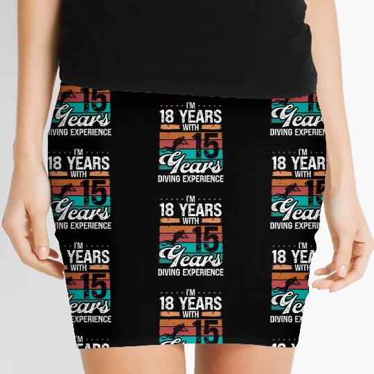 33 Birthday Idea Scuba Diving 33 Year Old Diver Women's Mini Skirts