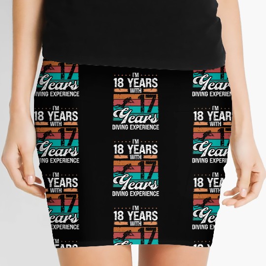 35 Birthday Idea Scuba Diving 35 Year Old Diver Women's Mini Skirts