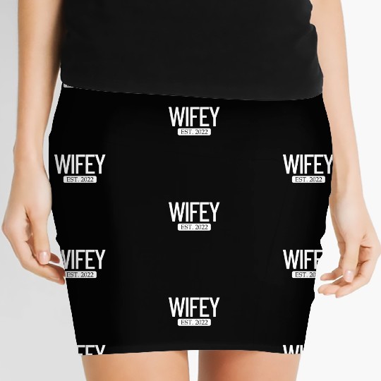 Wifey Est. 2022 Matching Couple Newlywed Marriedwi Women's Mini Skirts