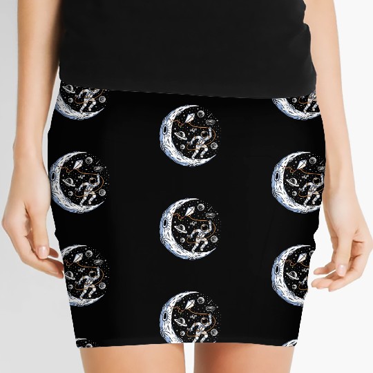 Astronaut flying kite on moon Women's Mini Skirts