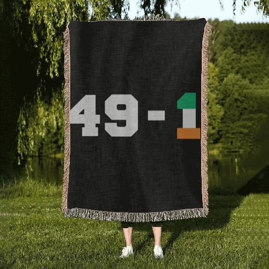 49-1, Conor McGregor vs Floyd Mayweather Woven Blankets