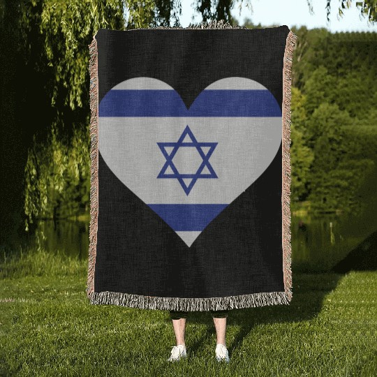 A Heart For Israel Woven Blankets