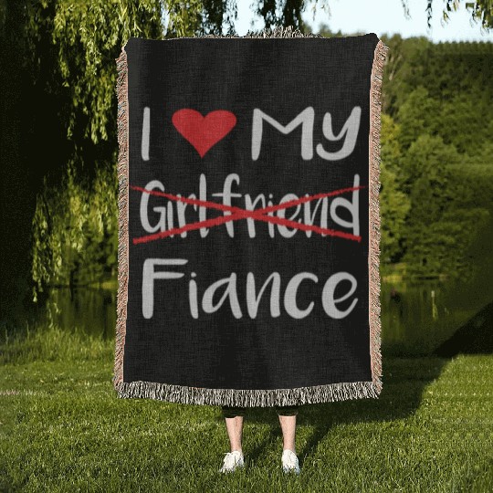 I Heart My Fiance funny lover Valentine's Day Gift Woven Blankets