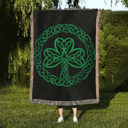 Irish Celtic Knot Shamrock Distressed Clover Woven Blankets
