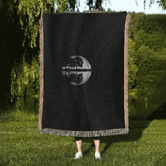 Guitar - Nature Reflection With Moon Woven Blankets