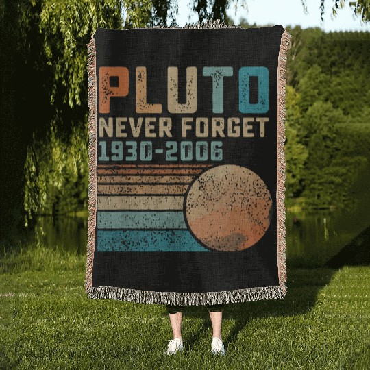 Pluto Never Forget Woven Blankets