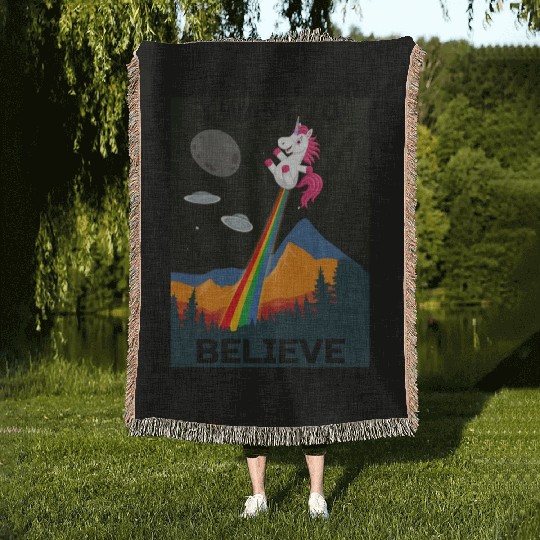 Unicorn "I Want To Believe" UAP Outfit Alien Ufo Woven Blankets