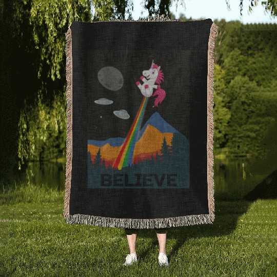 Unicorn "I Want To Believe" UAP Outfit Alien Ufo Woven Blankets