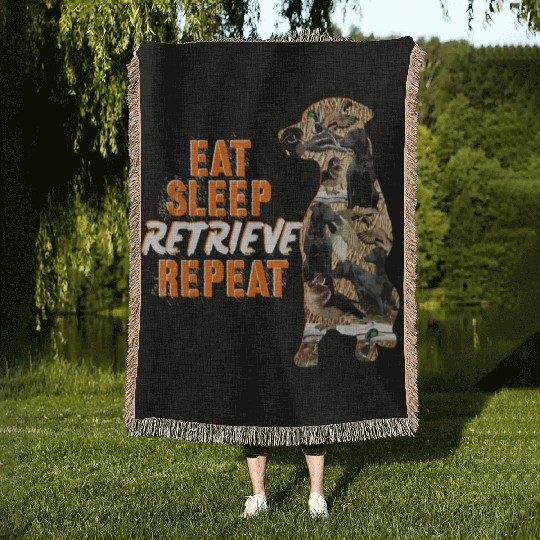 Labrador Retriever Duck Hunting Design Woven Blankets