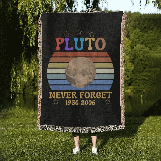 pluto never Forget light Woven Blankets