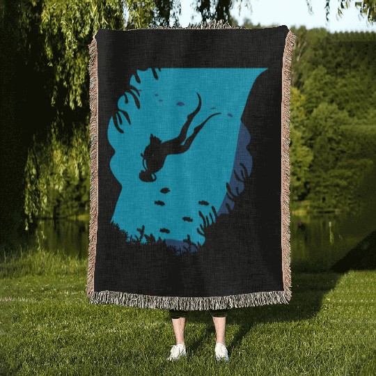 Scuba Diving Woven Blankets