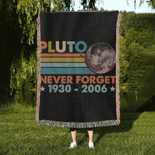 Pluto Never Forget Astronomy Space Science Nerd Woven Blankets