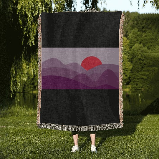 Minimalist Sun Dark Orchid Purple Woven Blankets