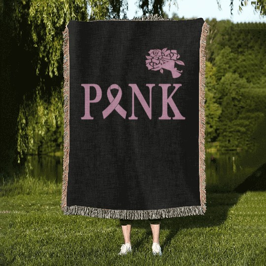 I WEAR PINK FOR MY GRANDMA Woven Blankets