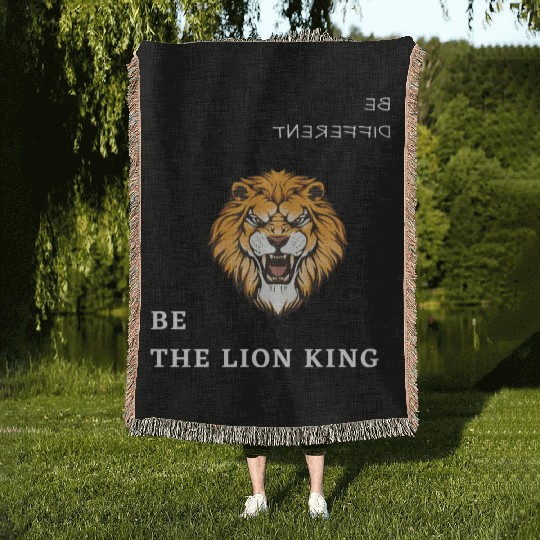 BE DIFFERENT-BE THE LION KING Woven Blankets