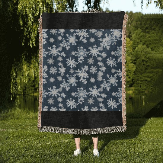 Snow pattern on navy blue background Woven Blankets