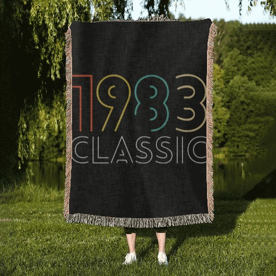 40 Years Vintage 1983 Retro 40th Birthday Woven Blankets