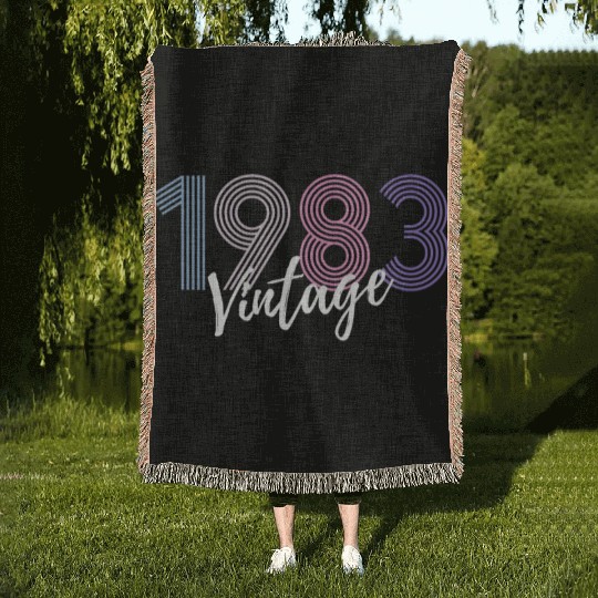 40 Years Vintage 1983 Retro 40th Birthday Woven Blankets