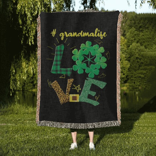 Love Grandma Shamrock Saint Patrick Day Woven Blankets