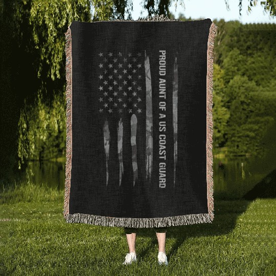 Proud Aunt Of A Us Coast Guard Woven Blankets
