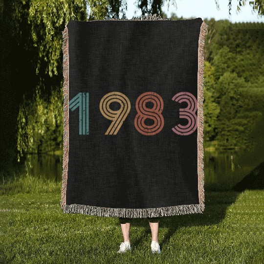 Birthday 1983 Men Women 40 Years Old Woven Blankets