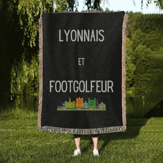 Lyonnais et footgolfeur Woven Blankets