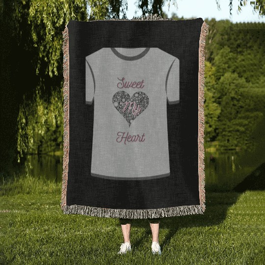 1Black And White Photo Framed Love Themed Movie Po Woven Blankets