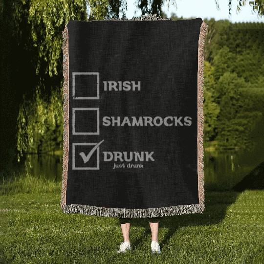 IRISH SHAMROCKS DRUNK Woven Blankets