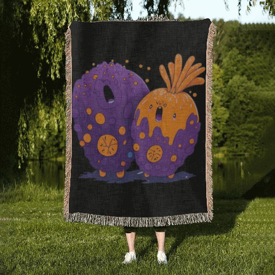 crazy carrot Woven Blankets