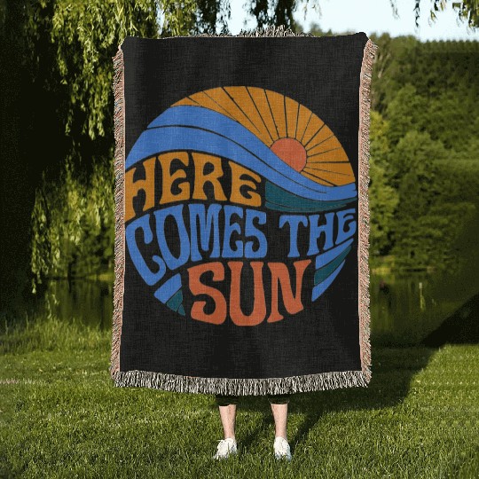 Here comes the sun Woven Blankets