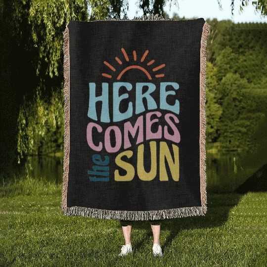 Here comes the sun Woven Blankets