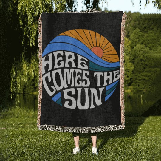 Here comes the sun Woven Blankets