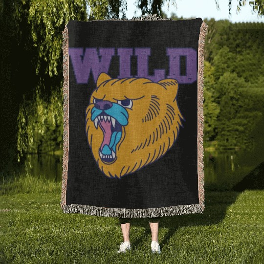 The fierce wild bear old school style Woven Blankets