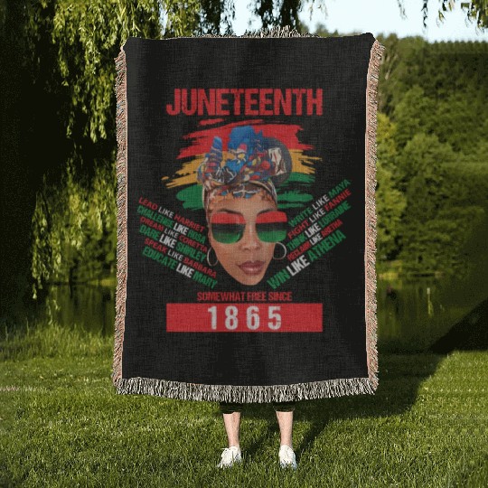 Juneteenth Honoring the Struggle Embracing Freedom Woven Blankets