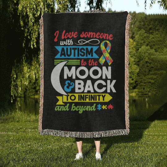 Autism Mom Sister Grandma I Love Someone With Woven Blankets