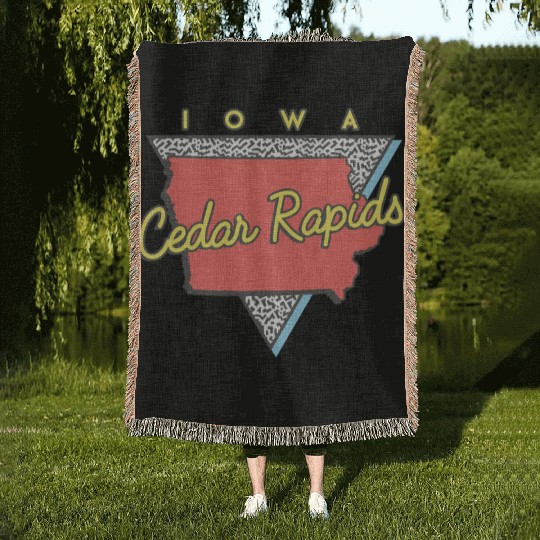 Cedar Rapids Iowa Triangle Ia City Woven Blankets