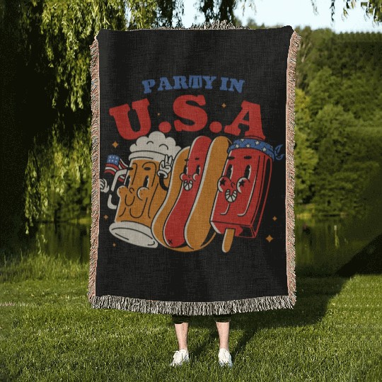 Party In The Usa Hot Dog Love Funny Fourth Of July Woven Blankets