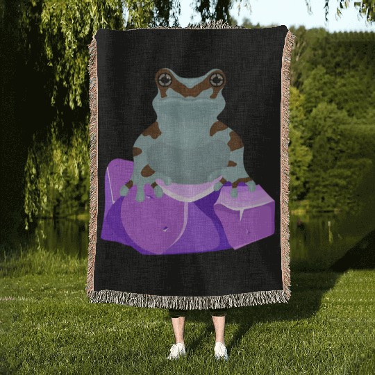 Frog Crystal Amethyst Gemstone For Toad Owners Woven Blankets